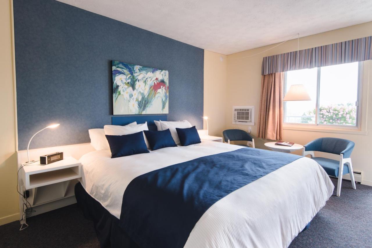 Auberge Le Parasol Saguenay Exterior photo